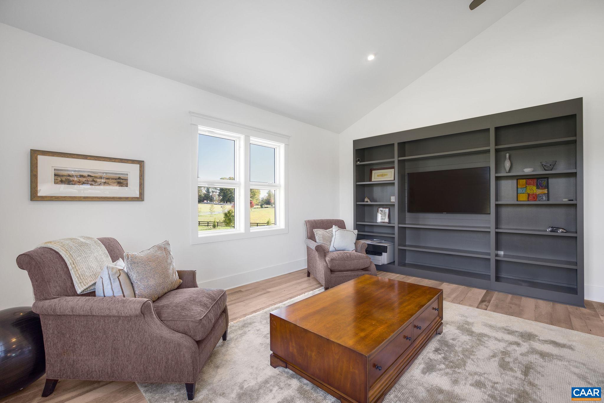 320 BARN HOUSE LN, CHARLOTTESVILLE, Virginia 22901, 5 Bedrooms Bedrooms, ,5 BathroomsBathrooms,Residential,Barn House,320 BARN HOUSE LN,676675 MLS # 676675