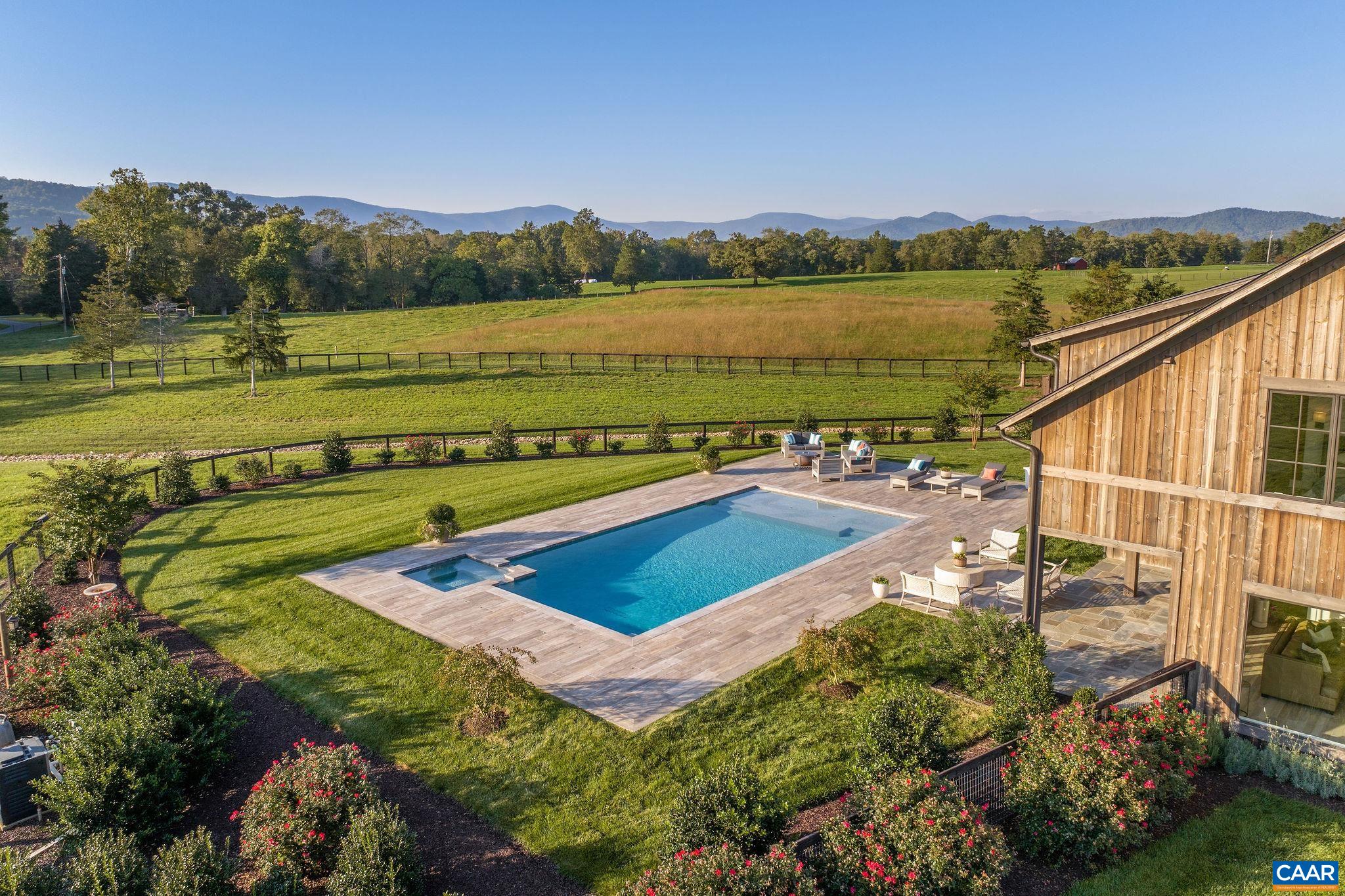 320 BARN HOUSE LN, CHARLOTTESVILLE, Virginia 22901, 5 Bedrooms Bedrooms, ,5 BathroomsBathrooms,Residential,Barn House,320 BARN HOUSE LN,676675 MLS # 676675