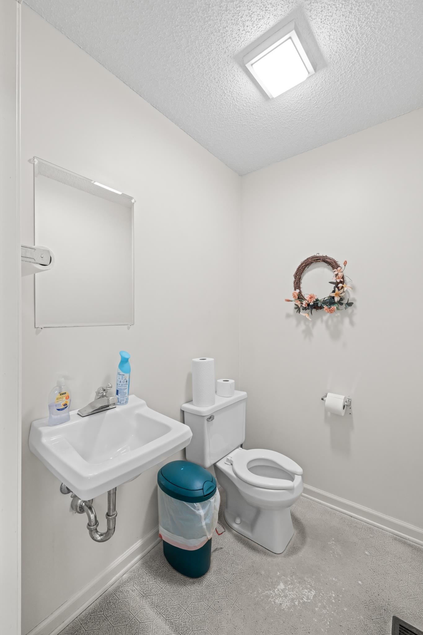 2780 STUARTS DRAFT HWY, STUARTS DRAFT, Virginia 24477, ,Commercial,2780 STUARTS DRAFT HWY,676679 MLS # 676679