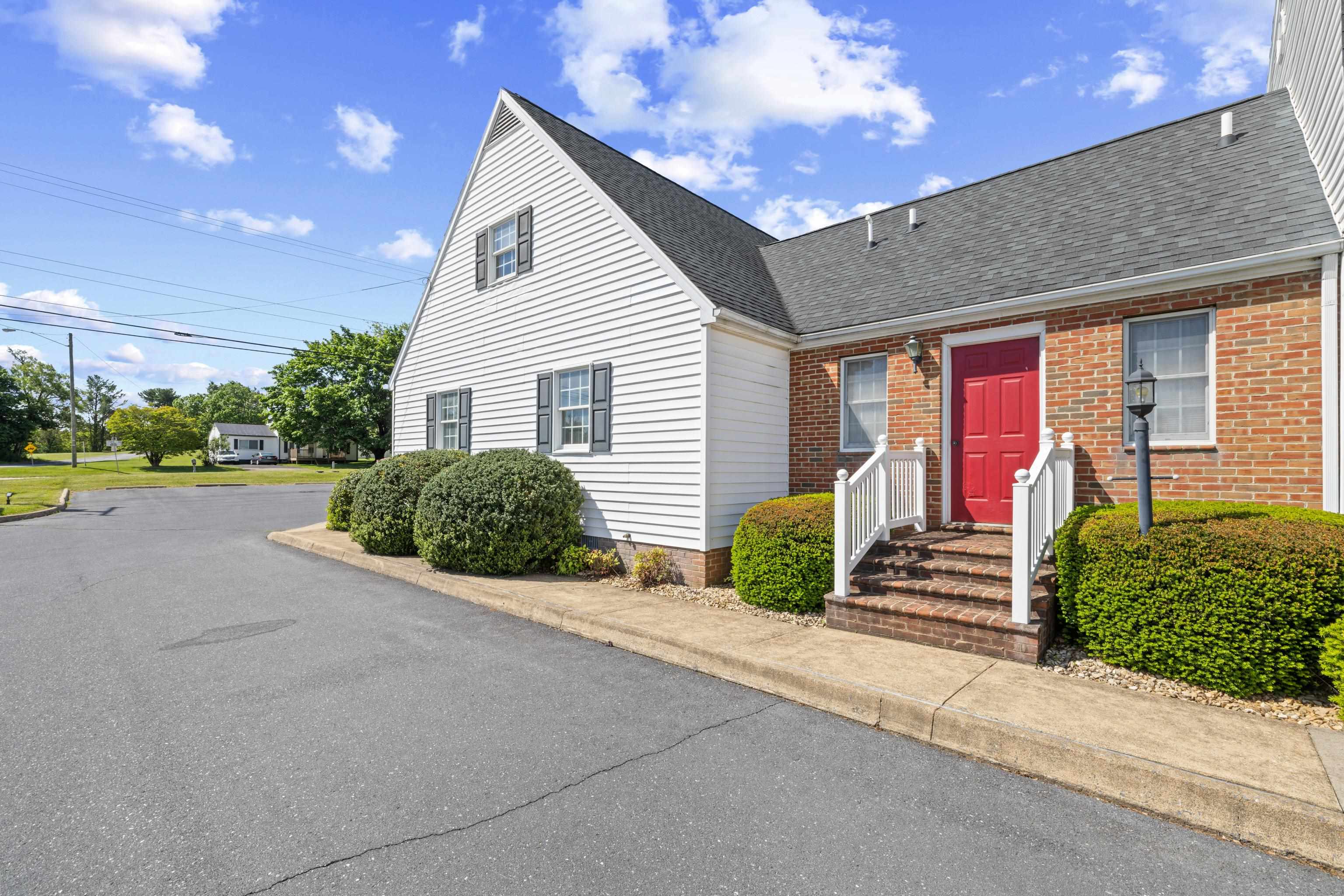 2780 STUARTS DRAFT HWY, STUARTS DRAFT, Virginia 24477, ,Commercial,2780 STUARTS DRAFT HWY,676679 MLS # 676679