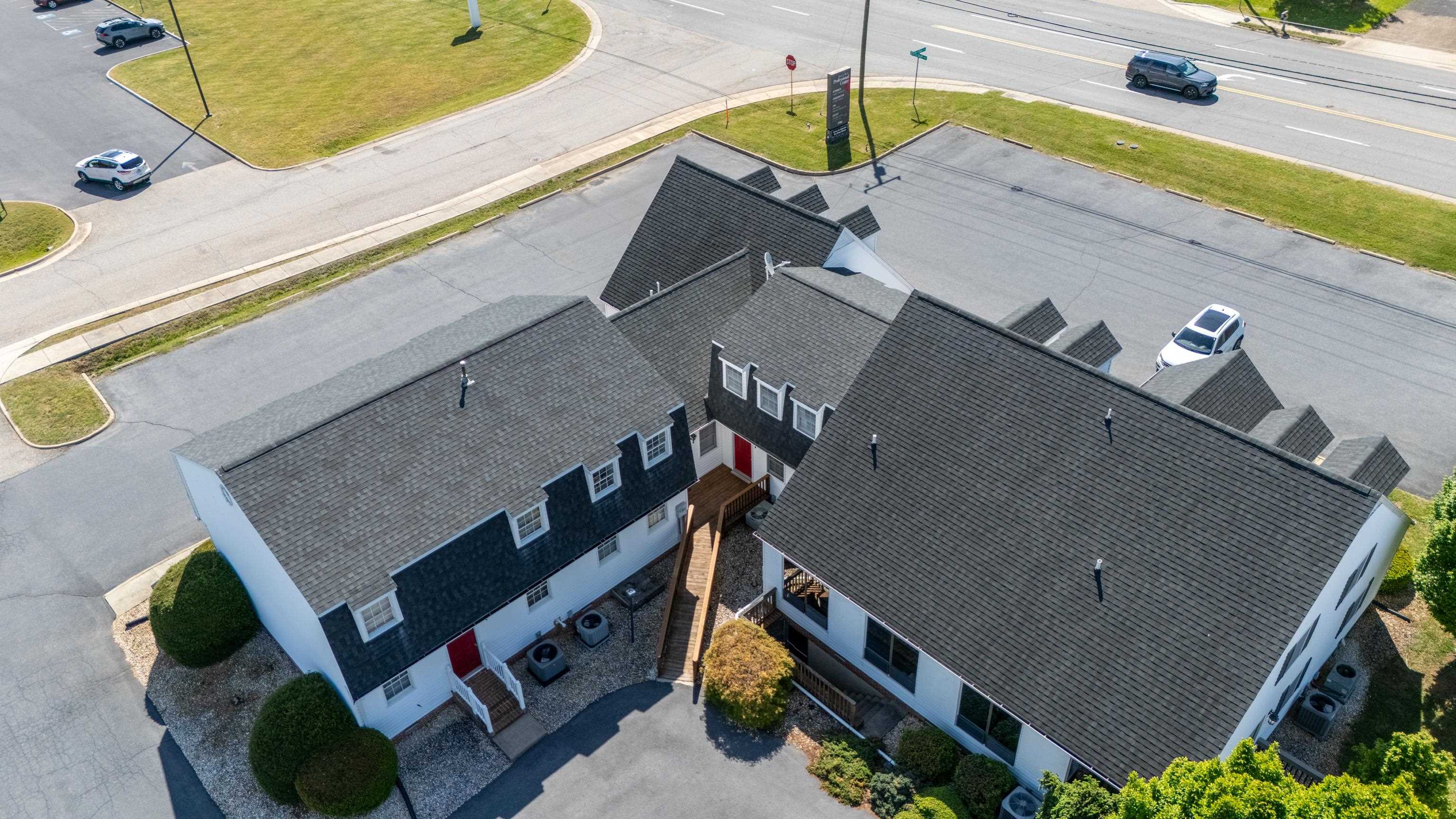 2780 STUARTS DRAFT HWY, STUARTS DRAFT, Virginia 24477, ,Commercial,2780 STUARTS DRAFT HWY,676679 MLS # 676679