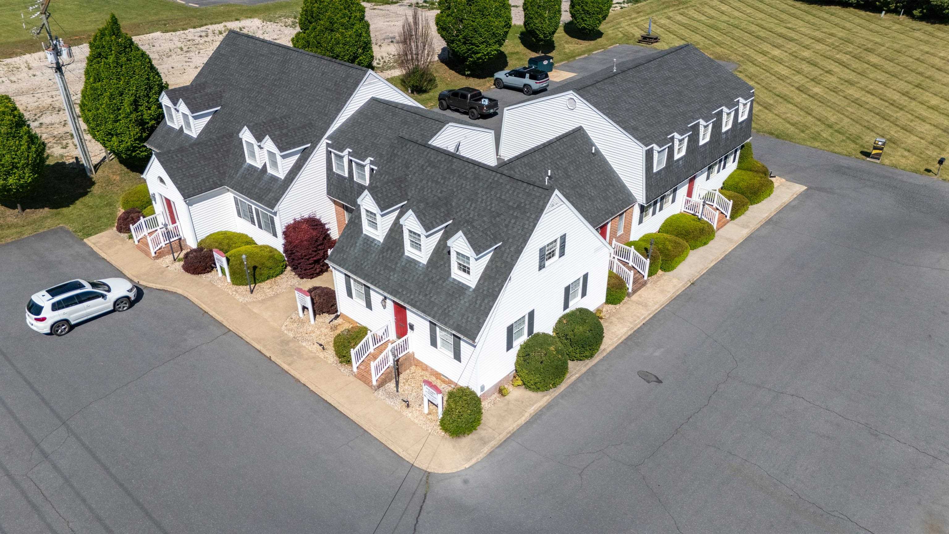2780 STUARTS DRAFT HWY, STUARTS DRAFT, Virginia 24477, ,Commercial,2780 STUARTS DRAFT HWY,676679 MLS # 676679