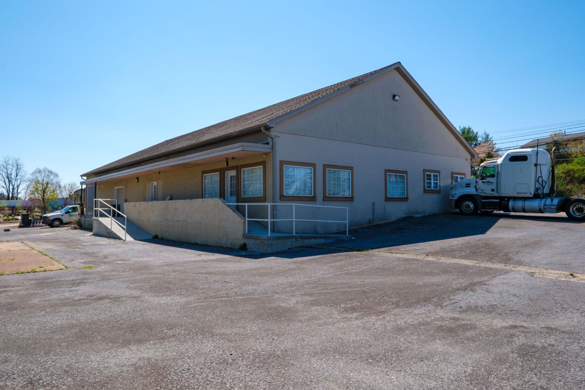 1090 VIRGINIA AVE, HARRISONBURG, Virginia 22802, ,Commercial,1090 VIRGINIA AVE,676695 MLS # 676695