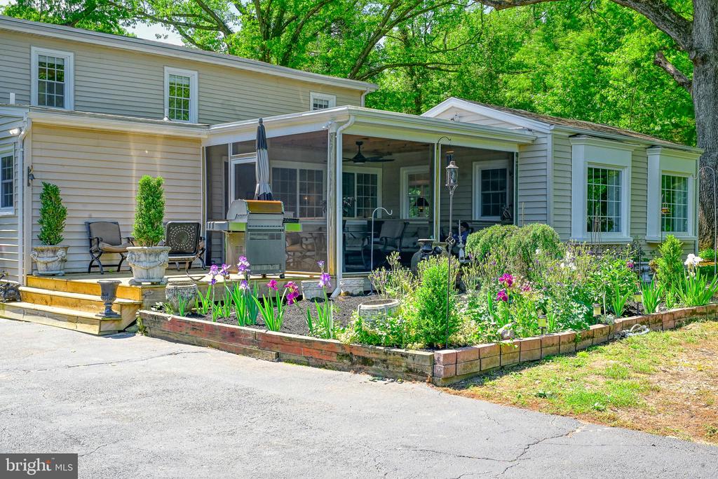 655 BUMPASS RD, BUMPASS, Virginia 23024, 5 Bedrooms Bedrooms, ,3 BathroomsBathrooms,Residential,655 BUMPASS RD,VALA2009770 MLS # VALA2009770