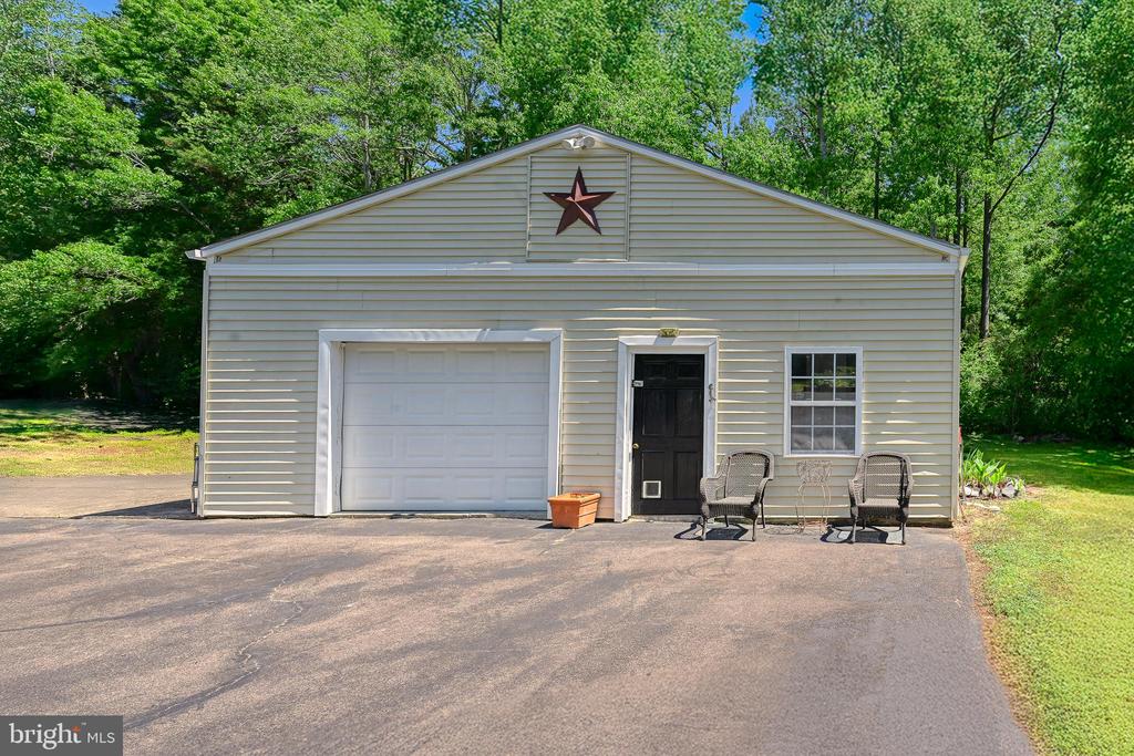 655 BUMPASS RD, BUMPASS, Virginia 23024, 5 Bedrooms Bedrooms, ,3 BathroomsBathrooms,Residential,655 BUMPASS RD,VALA2009770 MLS # VALA2009770