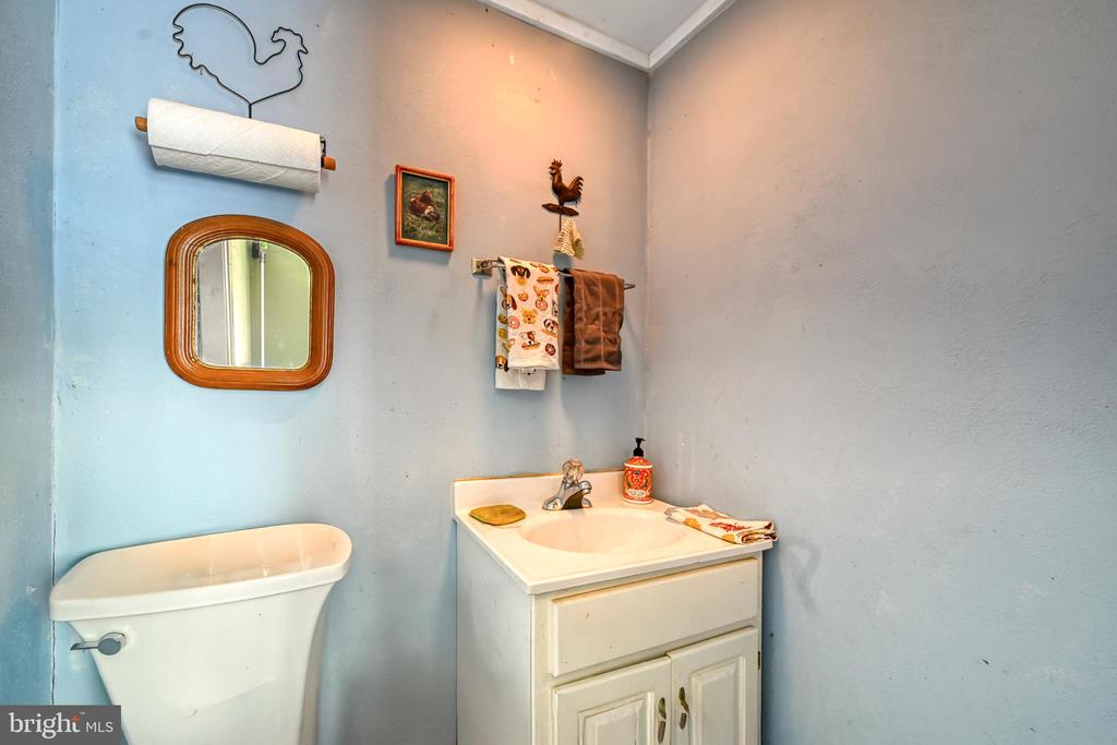 655 BUMPASS RD, BUMPASS, Virginia 23024, 5 Bedrooms Bedrooms, ,3 BathroomsBathrooms,Residential,655 BUMPASS RD,VALA2009770 MLS # VALA2009770