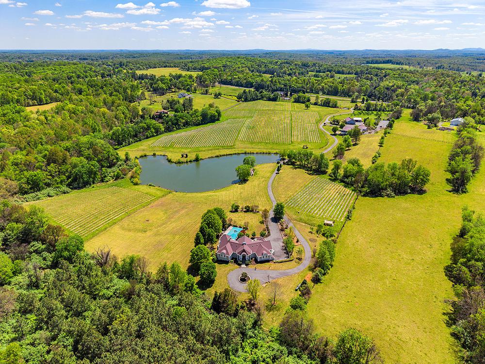 80 NARMADA LN, AMISSVILLE, Virginia 20106, 4 Bedrooms Bedrooms, ,4 BathroomsBathrooms,Residential,80 NARMADA LN,VARP2002634 MLS # VARP2002634