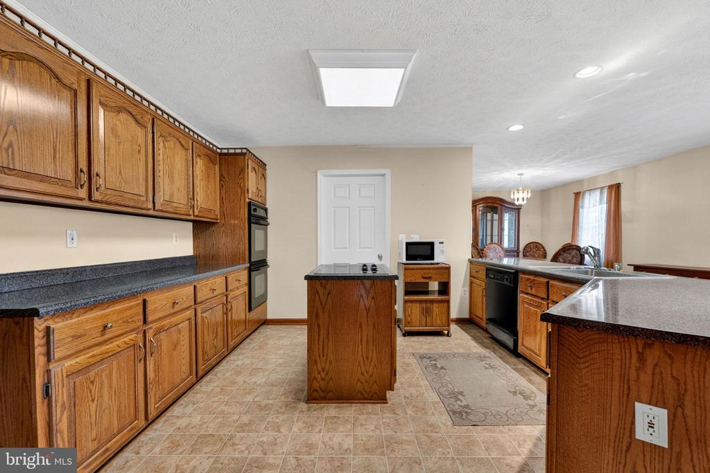 6315 IDA RD, STANLEY, Virginia 22851, 3 Bedrooms Bedrooms, ,2 BathroomsBathrooms,Residential,6315 IDA RD,VAPA2006374 MLS # VAPA2006374
