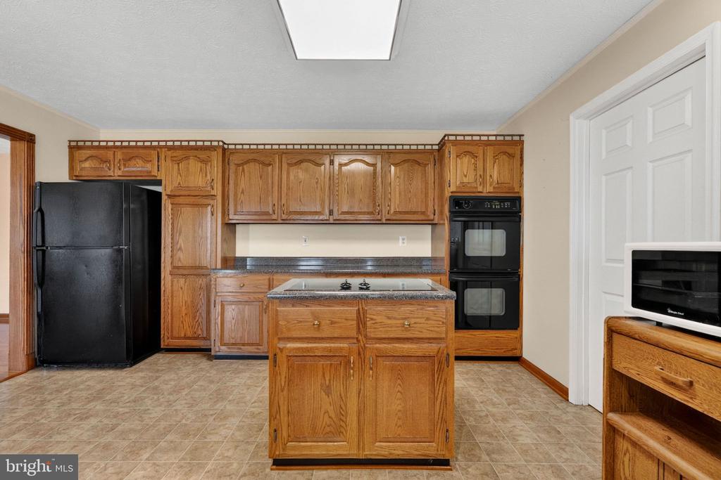 6315 IDA RD, STANLEY, Virginia 22851, 3 Bedrooms Bedrooms, ,2 BathroomsBathrooms,Residential,6315 IDA RD,VAPA2006374 MLS # VAPA2006374