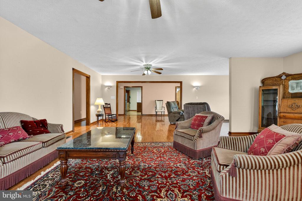 6315 IDA RD, STANLEY, Virginia 22851, 3 Bedrooms Bedrooms, ,2 BathroomsBathrooms,Residential,6315 IDA RD,VAPA2006374 MLS # VAPA2006374
