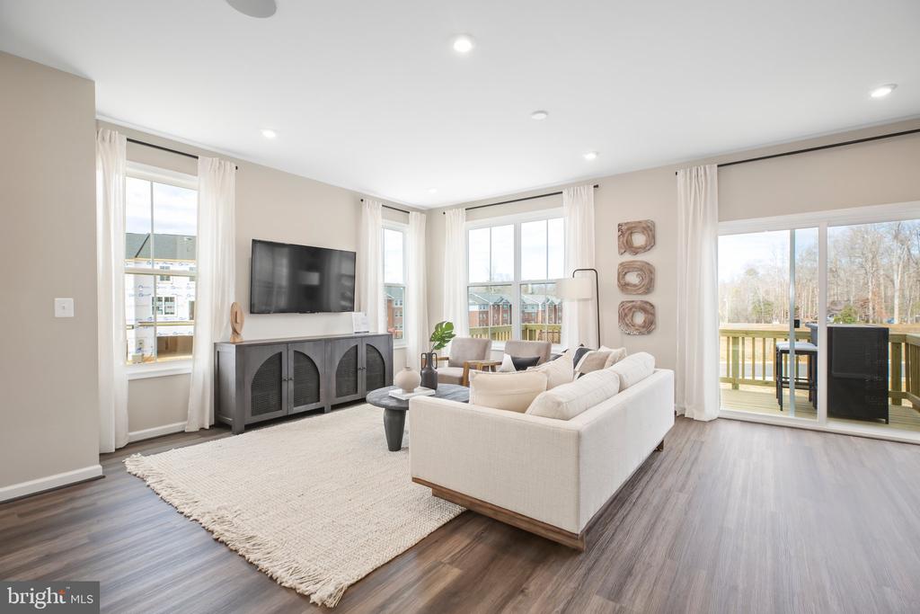 7721 HARLOW CIR, SPOTSYLVANIA, Virginia 22551, 4 Bedrooms Bedrooms, ,3 BathroomsBathrooms,Residential,7721 HARLOW CIR,VASP2041586 MLS # VASP2041586