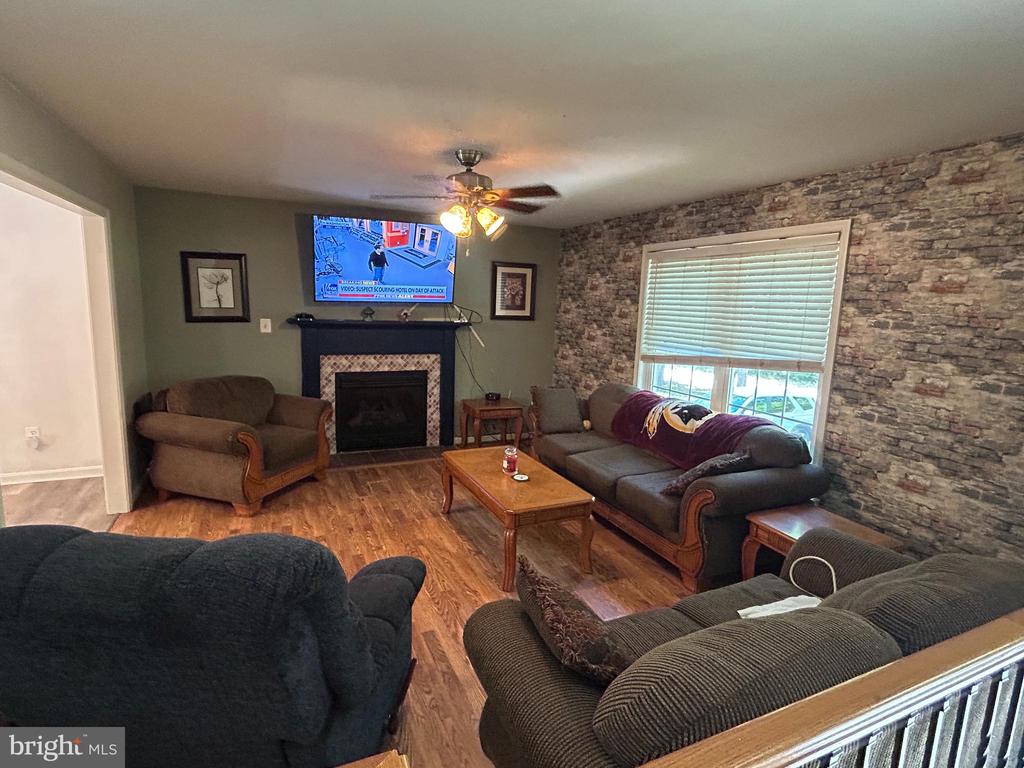 10278 REDBUD RD, UNIONVILLE, Virginia 22567, 4 Bedrooms Bedrooms, ,3 BathroomsBathrooms,Residential,10278 REDBUD RD,VAOR2014032 MLS # VAOR2014032