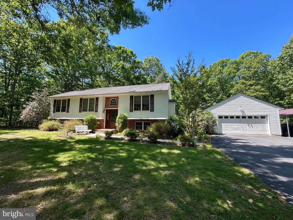10278 REDBUD RD, UNIONVILLE, Virginia 22567, 4 Bedrooms Bedrooms, ,3 BathroomsBathrooms,Residential,10278 REDBUD RD,VAOR2014032 MLS # VAOR2014032