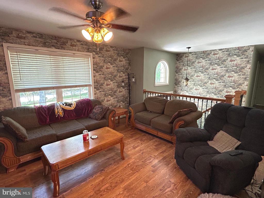 10278 REDBUD RD, UNIONVILLE, Virginia 22567, 4 Bedrooms Bedrooms, ,3 BathroomsBathrooms,Residential,10278 REDBUD RD,VAOR2014032 MLS # VAOR2014032