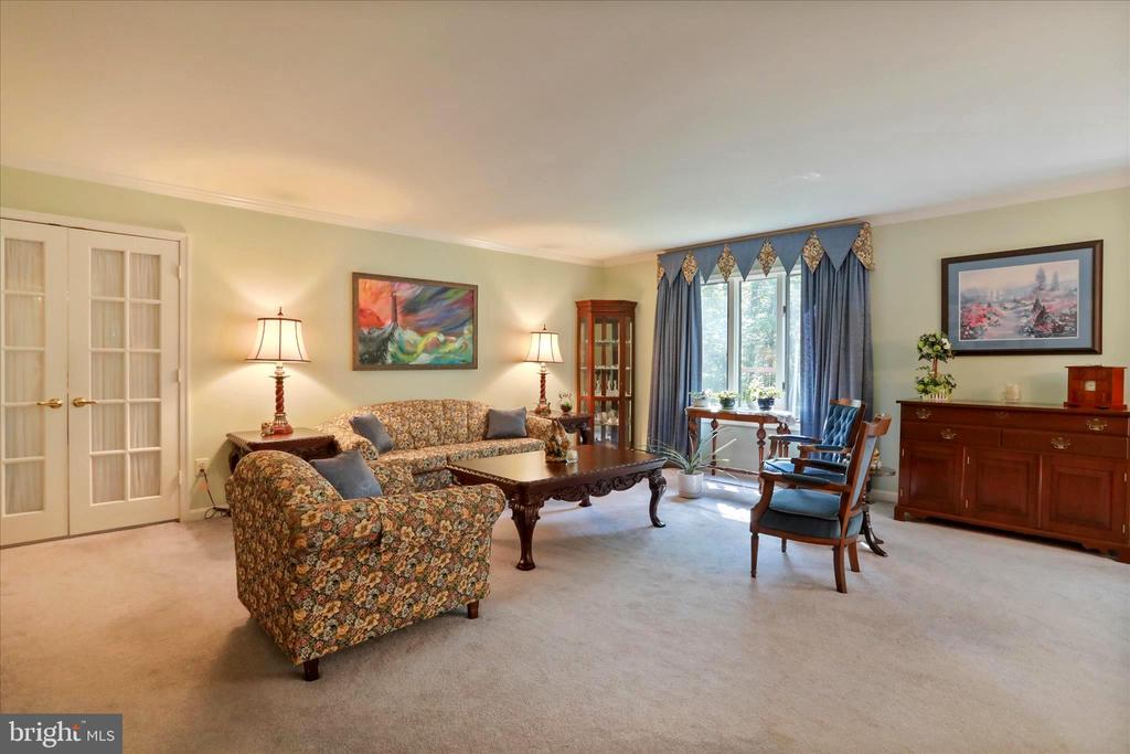 9387 COVENANT HILL LN, MARSHALL, Virginia 20115, 4 Bedrooms Bedrooms, ,3 BathroomsBathrooms,Residential,9387 COVENANT HILL LN,VAFQ2021878 MLS # VAFQ2021878