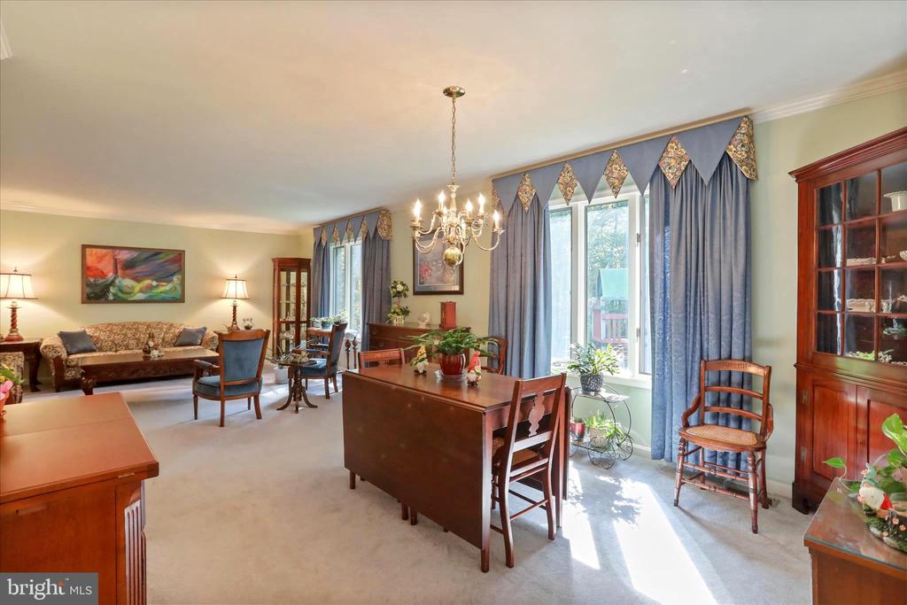9387 COVENANT HILL LN, MARSHALL, Virginia 20115, 4 Bedrooms Bedrooms, ,3 BathroomsBathrooms,Residential,9387 COVENANT HILL LN,VAFQ2021878 MLS # VAFQ2021878