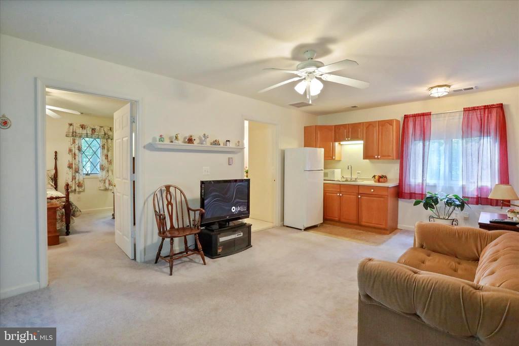 9387 COVENANT HILL LN, MARSHALL, Virginia 20115, 4 Bedrooms Bedrooms, ,3 BathroomsBathrooms,Residential,9387 COVENANT HILL LN,VAFQ2021878 MLS # VAFQ2021878