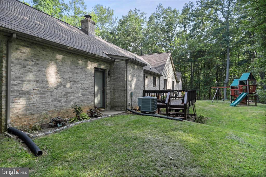 9387 COVENANT HILL LN, MARSHALL, Virginia 20115, 4 Bedrooms Bedrooms, ,3 BathroomsBathrooms,Residential,9387 COVENANT HILL LN,VAFQ2021878 MLS # VAFQ2021878