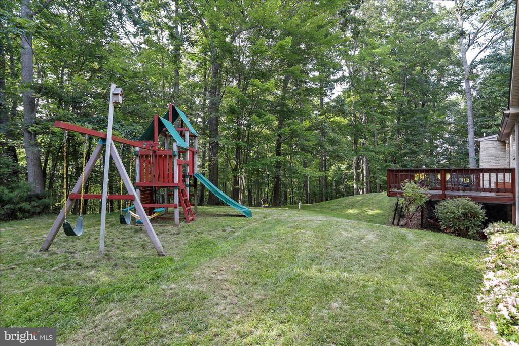 9387 COVENANT HILL LN, MARSHALL, Virginia 20115, 4 Bedrooms Bedrooms, ,3 BathroomsBathrooms,Residential,9387 COVENANT HILL LN,VAFQ2021878 MLS # VAFQ2021878
