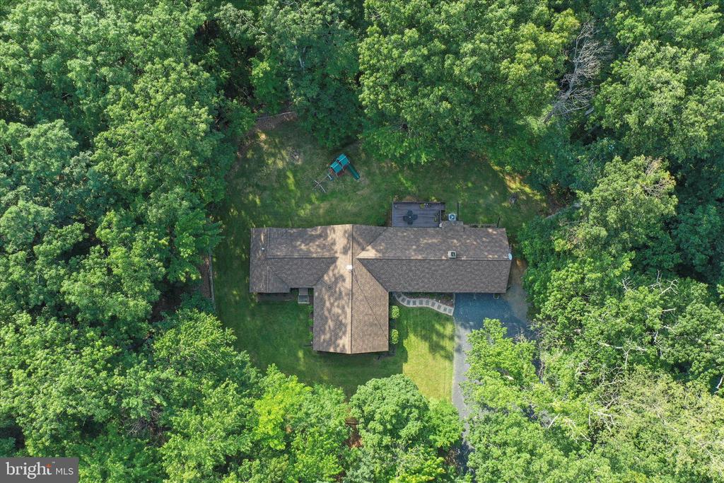 9387 COVENANT HILL LN, MARSHALL, Virginia 20115, 4 Bedrooms Bedrooms, ,3 BathroomsBathrooms,Residential,9387 COVENANT HILL LN,VAFQ2021878 MLS # VAFQ2021878
