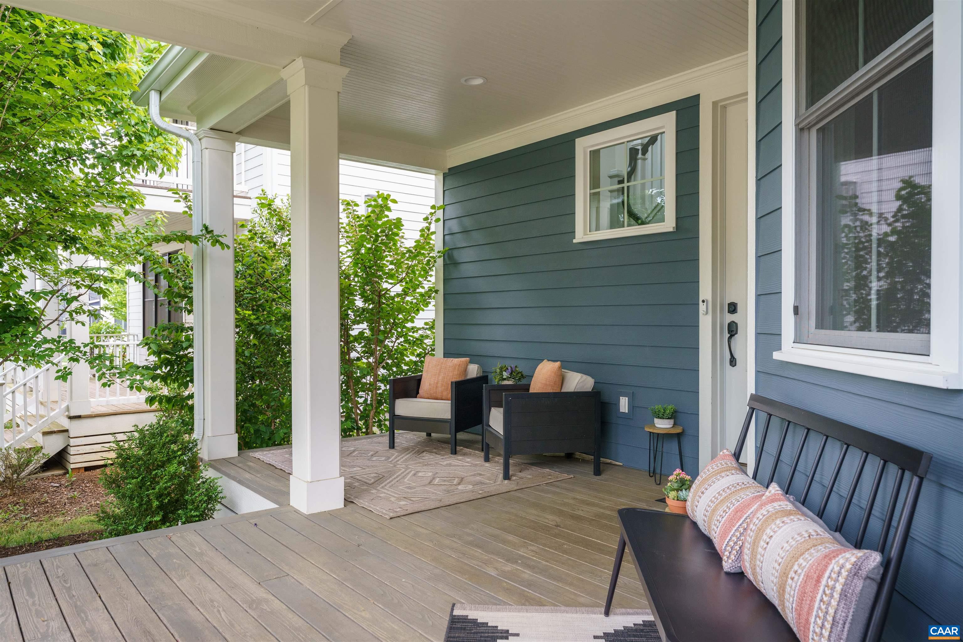 Several attractive seating areas!