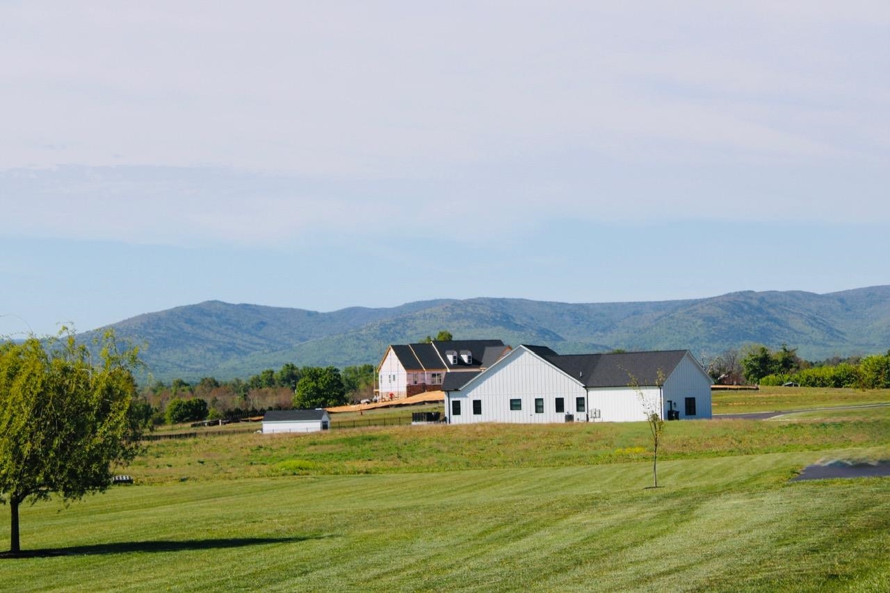 29 SUNDOWN DR, WAYNESBORO, Virginia 22980, 4 Bedrooms Bedrooms, ,3 BathroomsBathrooms,Residential,29 SUNDOWN DR,676686 MLS # 676686