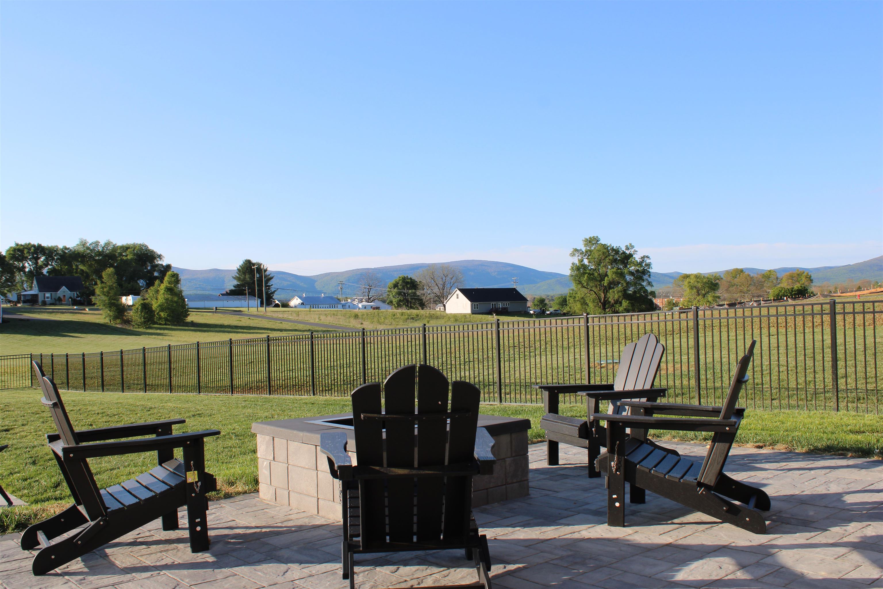 29 SUNDOWN DR, WAYNESBORO, Virginia 22980, 4 Bedrooms Bedrooms, ,3 BathroomsBathrooms,Residential,29 SUNDOWN DR,676686 MLS # 676686