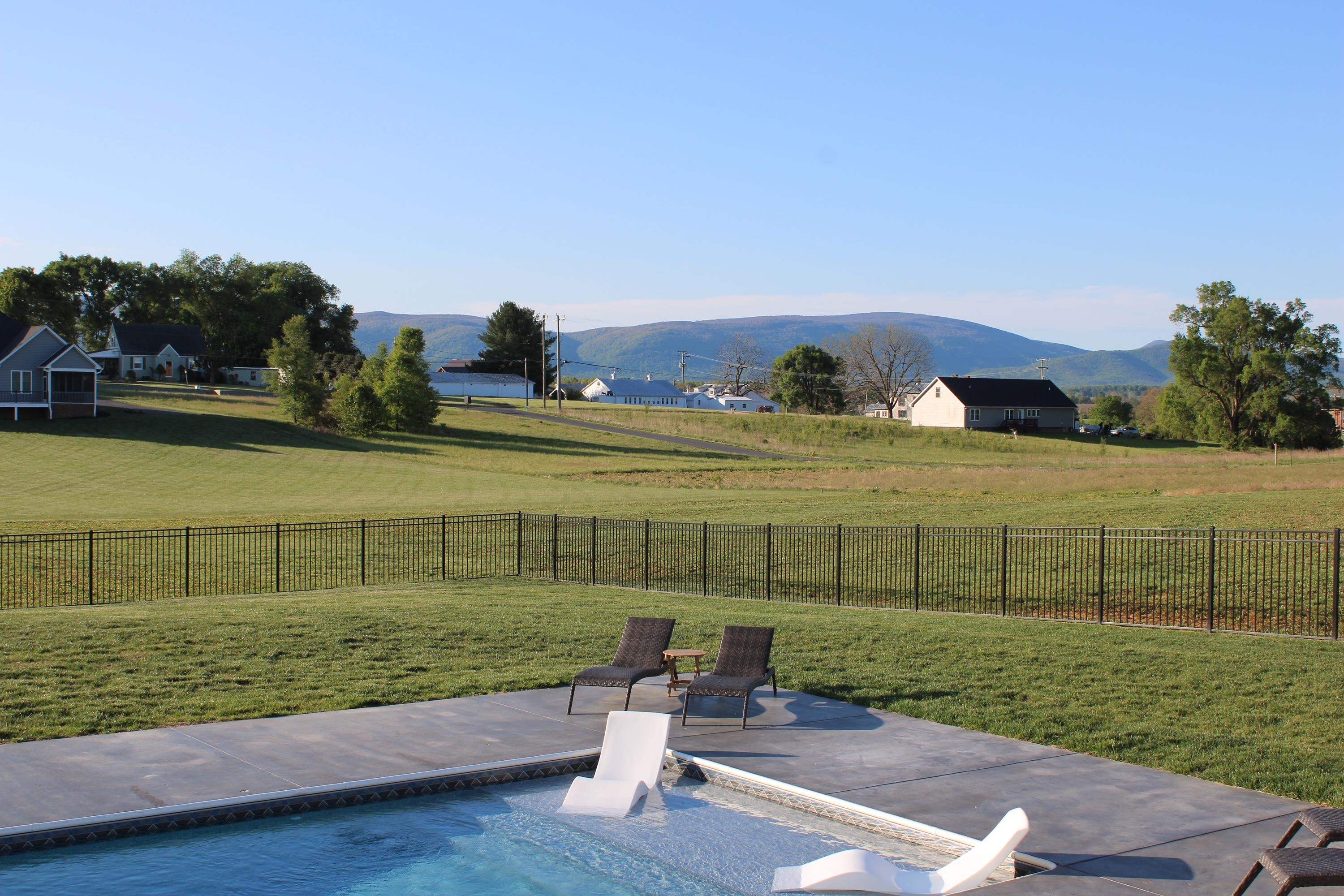 29 SUNDOWN DR, WAYNESBORO, Virginia 22980, 4 Bedrooms Bedrooms, ,3 BathroomsBathrooms,Residential,29 SUNDOWN DR,676686 MLS # 676686