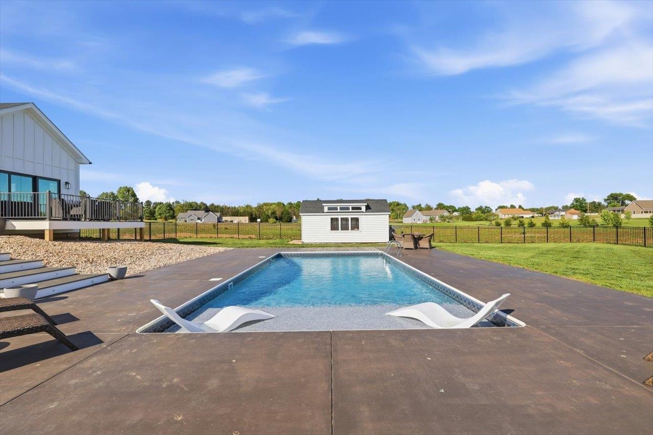 29 SUNDOWN DR, WAYNESBORO, Virginia 22980, 4 Bedrooms Bedrooms, ,3 BathroomsBathrooms,Residential,29 SUNDOWN DR,676686 MLS # 676686