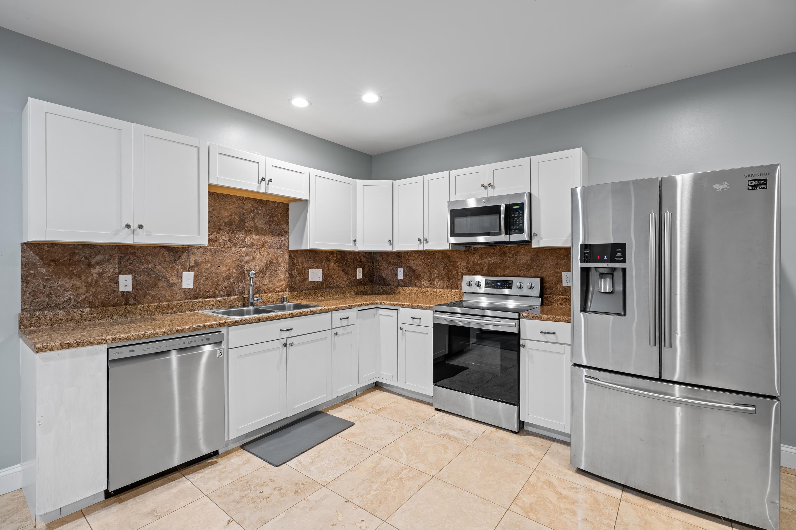 1941 RHIANON LN, HARRISONBURG, Virginia 22801, 7 Bedrooms Bedrooms, ,4 BathroomsBathrooms,Residential,1941 RHIANON LN,676691 MLS # 676691