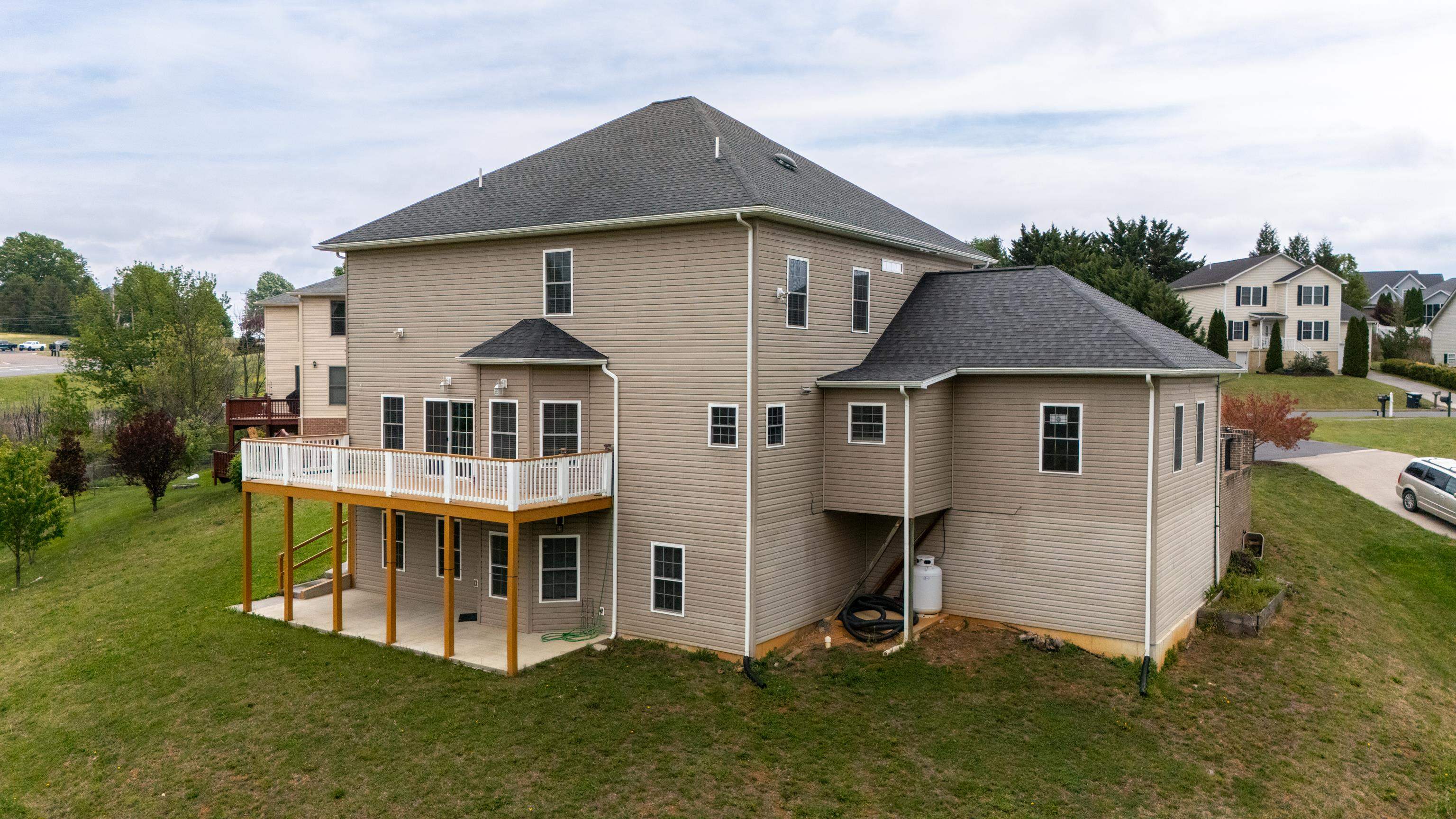 1941 RHIANON LN, HARRISONBURG, Virginia 22801, 7 Bedrooms Bedrooms, ,4 BathroomsBathrooms,Residential,1941 RHIANON LN,676691 MLS # 676691