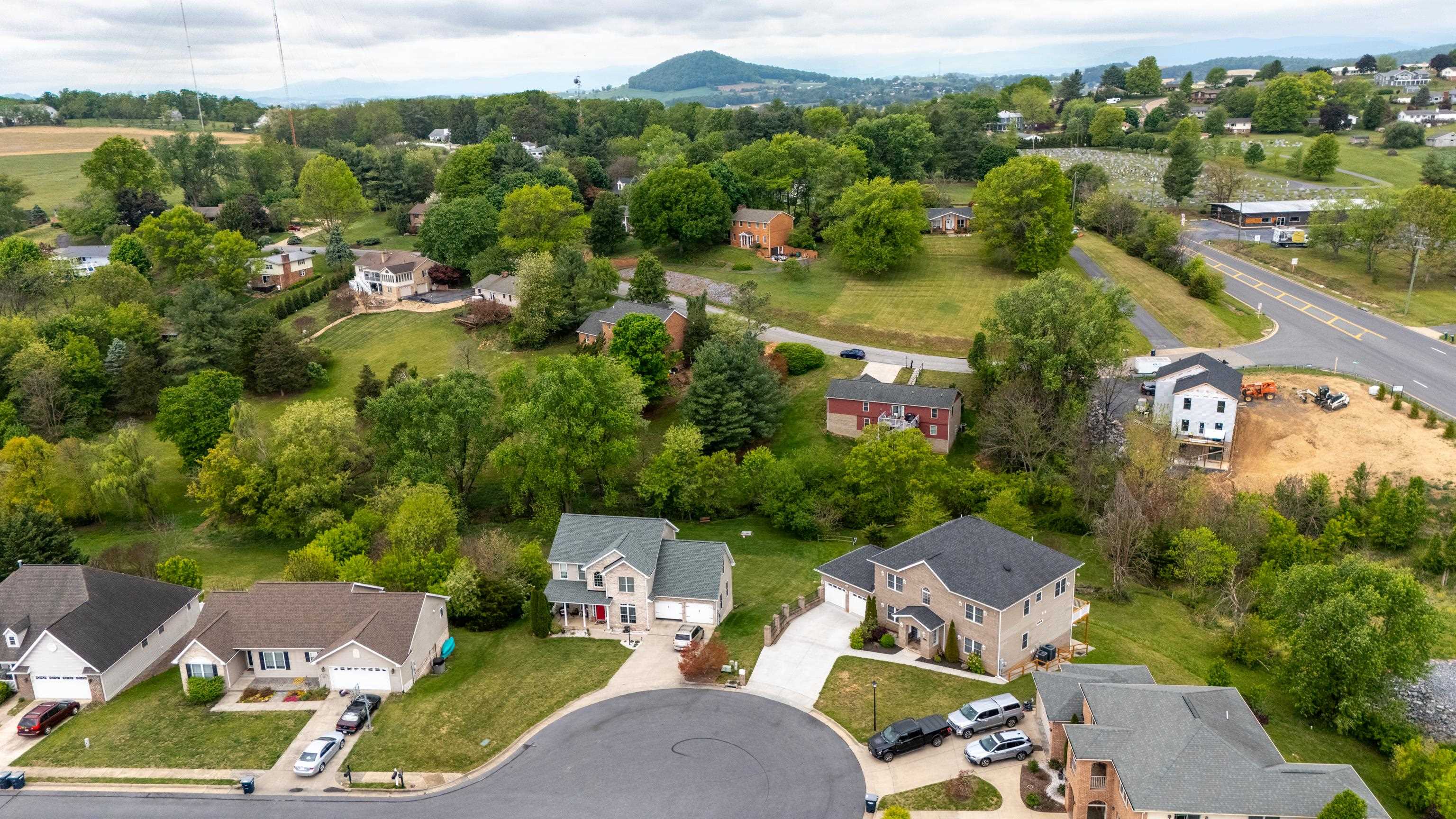 1941 RHIANON LN, HARRISONBURG, Virginia 22801, 7 Bedrooms Bedrooms, ,4 BathroomsBathrooms,Residential,1941 RHIANON LN,676691 MLS # 676691