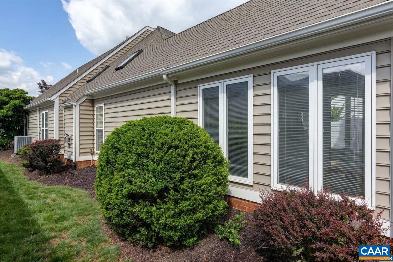 685 COURTYARD CT, CHARLOTTESVILLE, Virginia 22903, 3 Bedrooms Bedrooms, ,2 BathroomsBathrooms,Residential,685 COURTYARD CT,676693 MLS # 676693 685 COURTYARD CT, CHARLOTTESVILLE, Virginia 22903, 3 Bedrooms Bedrooms, ,2 BathroomsBathrooms,Residential,685 COURTYARD CT,676693 MLS # 676693