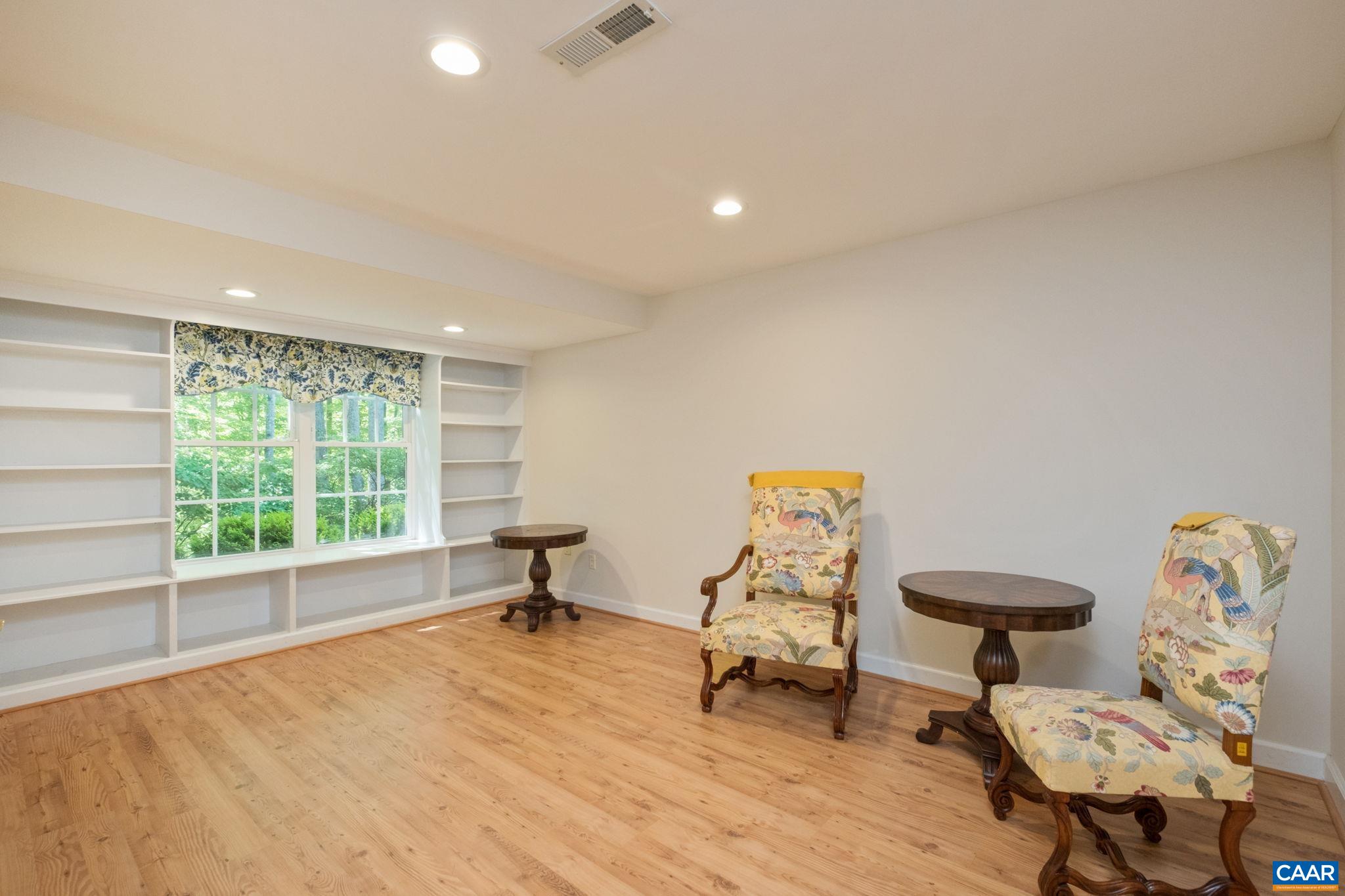 1214 TOWNBROOK CROSSING, CHARLOTTESVILLE, Virginia 22901, 4 Bedrooms Bedrooms, ,3 BathroomsBathrooms,Residential,1214 TOWNBROOK CROSSING,676694 MLS # 676694