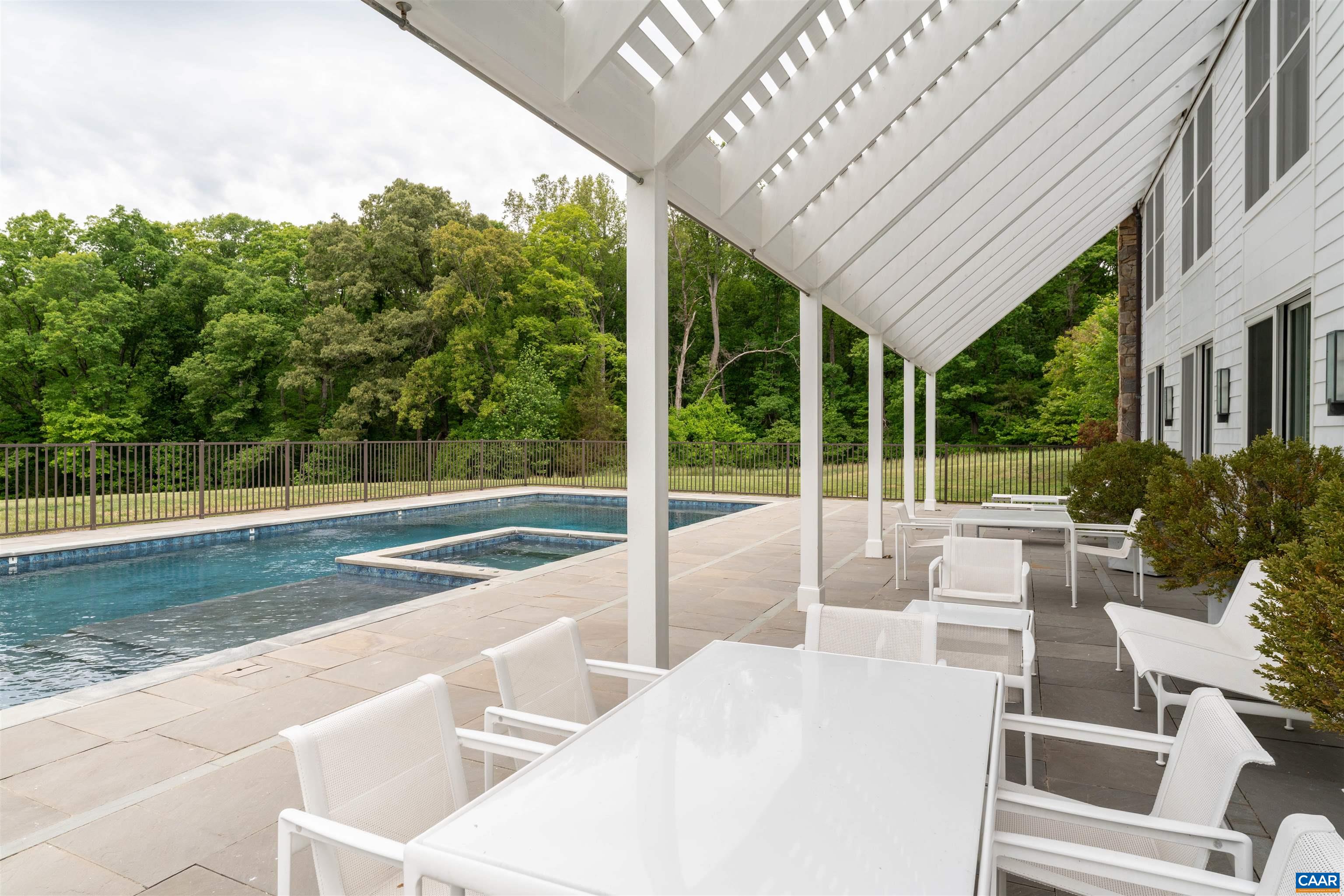 1614 CARRIAGE DR, MANAKIN SABOT, Virginia 23103, 5 Bedrooms Bedrooms, ,4 BathroomsBathrooms,Residential,Greenlea,1614 CARRIAGE DR,676700 MLS # 676700
