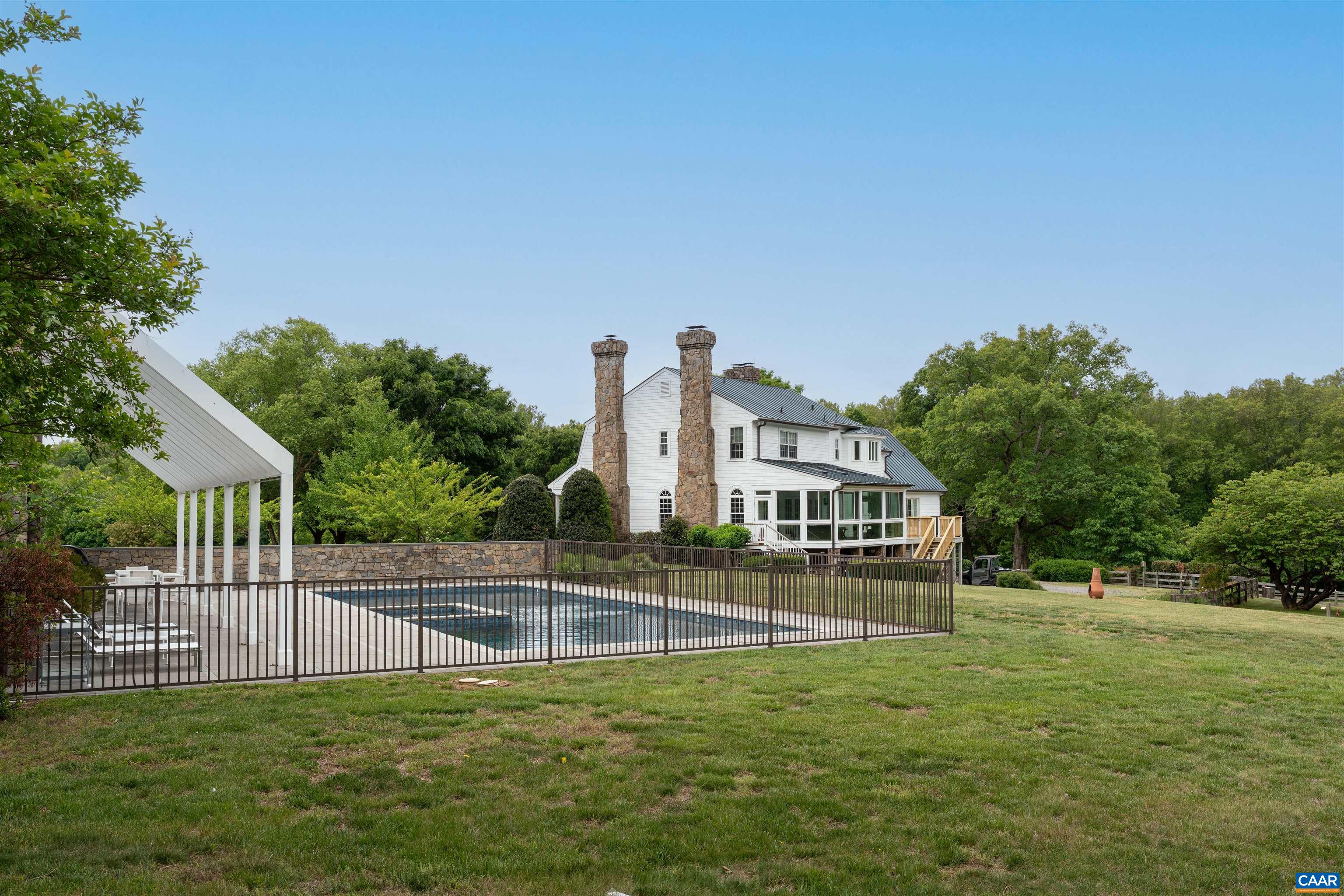 1614 CARRIAGE DR, MANAKIN SABOT, Virginia 23103, 5 Bedrooms Bedrooms, ,4 BathroomsBathrooms,Residential,Greenlea,1614 CARRIAGE DR,676700 MLS # 676700