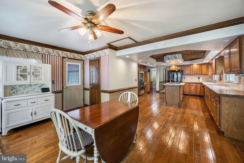 2065 SPOTSWOOD DR, LOCUST GROVE, Virginia 22508, 3 Bedrooms Bedrooms, ,2 BathroomsBathrooms,Residential,2065 SPOTSWOOD DR,VAOR2013808 MLS # VAOR2013808