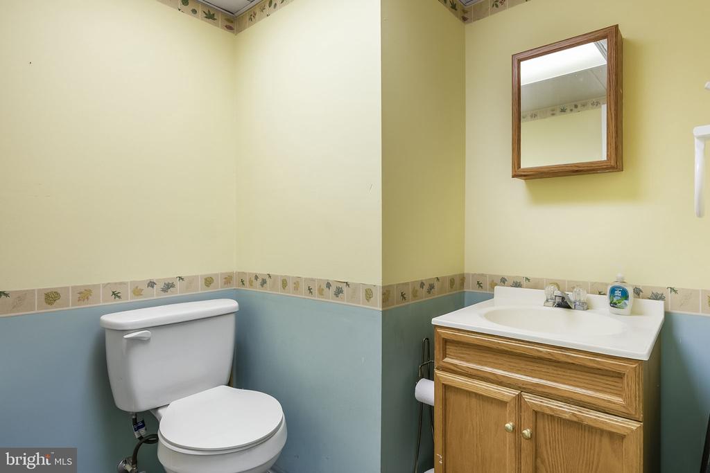 2065 SPOTSWOOD DR, LOCUST GROVE, Virginia 22508, 3 Bedrooms Bedrooms, ,2 BathroomsBathrooms,Residential,2065 SPOTSWOOD DR,VAOR2013808 MLS # VAOR2013808