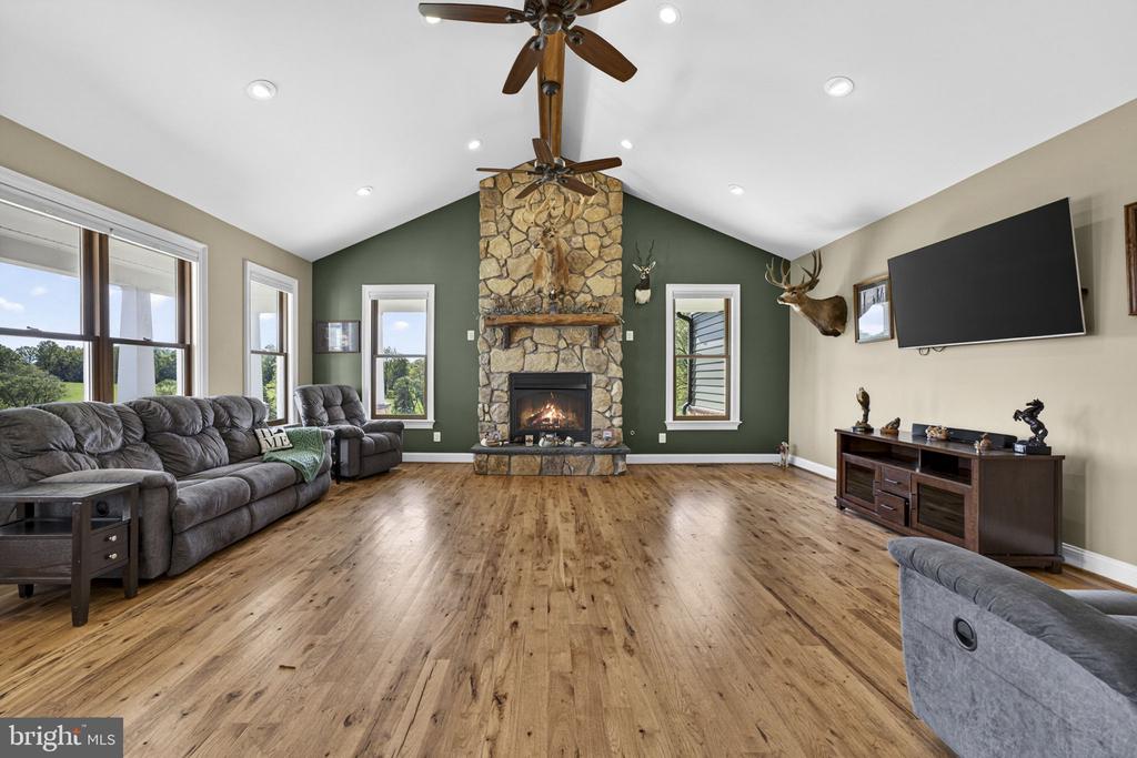 11194 HOMELAND RD, RIXEYVILLE, Virginia 22737, 5 Bedrooms Bedrooms, ,4 BathroomsBathrooms,Residential,11194 HOMELAND RD,VACU2013398 MLS # VACU2013398