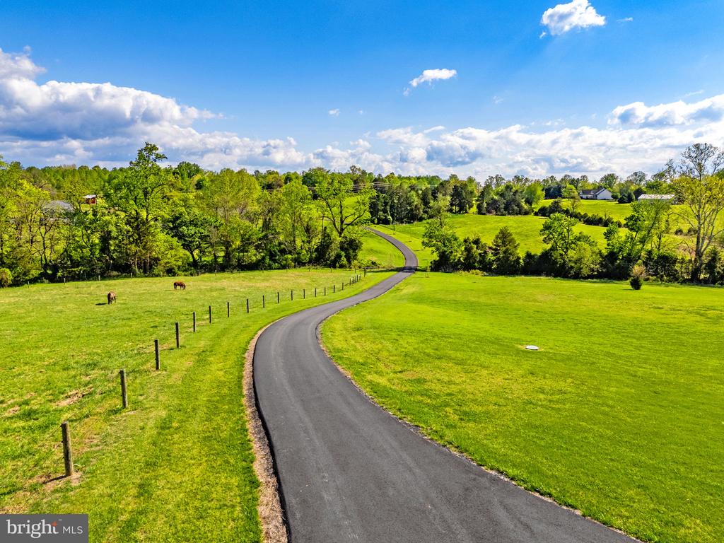 11194 HOMELAND RD, RIXEYVILLE, Virginia 22737, 5 Bedrooms Bedrooms, ,4 BathroomsBathrooms,Residential,11194 HOMELAND RD,VACU2013398 MLS # VACU2013398