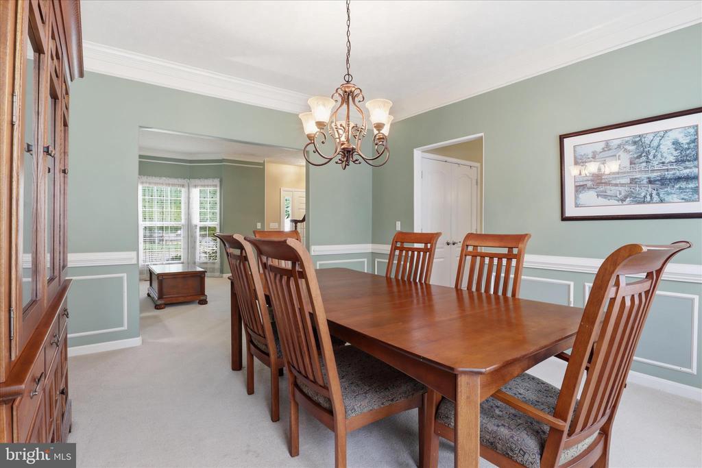 265 FOX CHASE ST, WARRENTON, Virginia 20186, 4 Bedrooms Bedrooms, ,2 BathroomsBathrooms,Residential,265 FOX CHASE ST,VAFQ2021852 MLS # VAFQ2021852