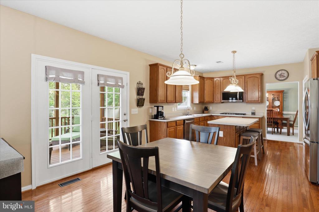 265 FOX CHASE ST, WARRENTON, Virginia 20186, 4 Bedrooms Bedrooms, ,2 BathroomsBathrooms,Residential,265 FOX CHASE ST,VAFQ2021852 MLS # VAFQ2021852
