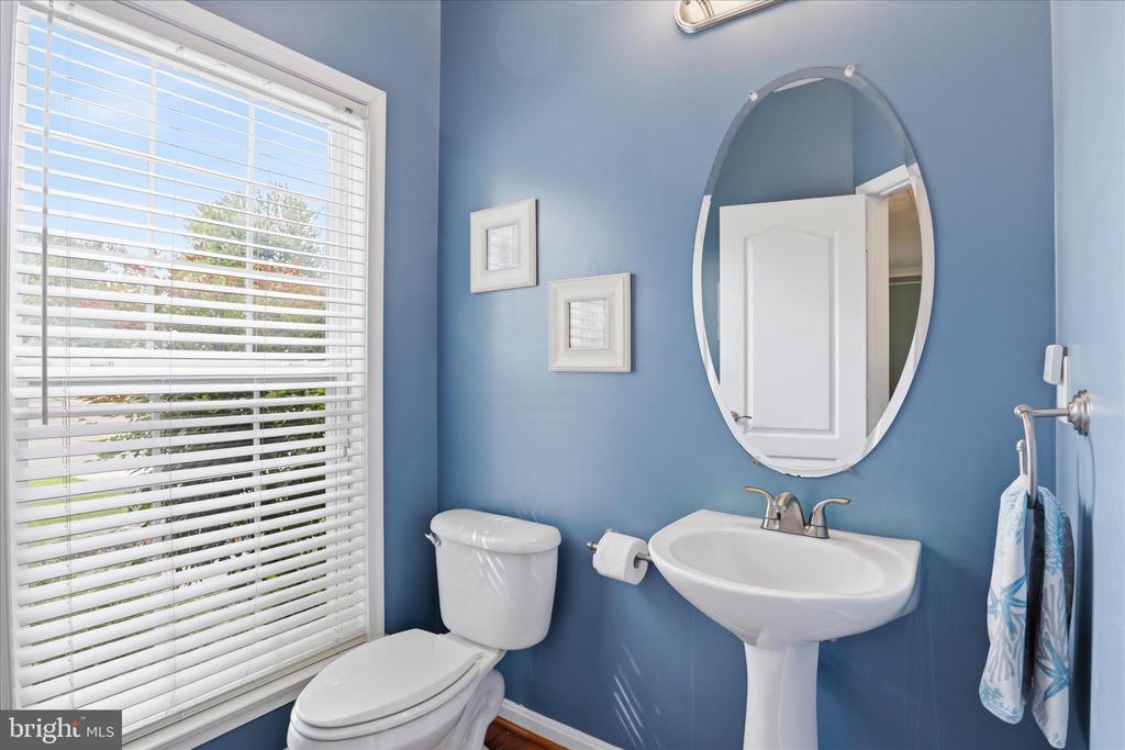 265 FOX CHASE ST, WARRENTON, Virginia 20186, 4 Bedrooms Bedrooms, ,2 BathroomsBathrooms,Residential,265 FOX CHASE ST,VAFQ2021852 MLS # VAFQ2021852