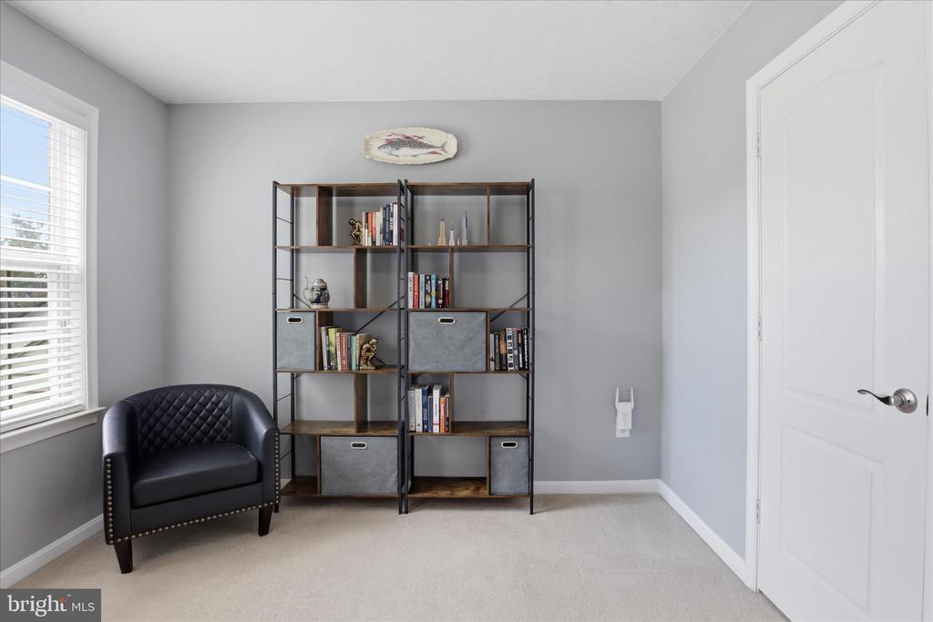 265 FOX CHASE ST, WARRENTON, Virginia 20186, 4 Bedrooms Bedrooms, ,2 BathroomsBathrooms,Residential,265 FOX CHASE ST,VAFQ2021852 MLS # VAFQ2021852