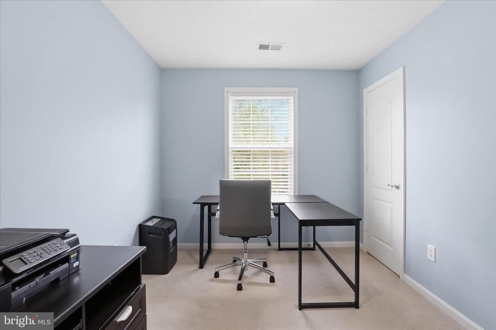 265 FOX CHASE ST, WARRENTON, Virginia 20186, 4 Bedrooms Bedrooms, ,2 BathroomsBathrooms,Residential,265 FOX CHASE ST,VAFQ2021852 MLS # VAFQ2021852