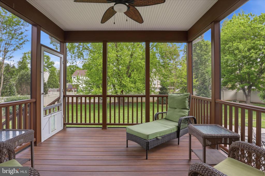 265 FOX CHASE ST, WARRENTON, Virginia 20186, 4 Bedrooms Bedrooms, ,2 BathroomsBathrooms,Residential,265 FOX CHASE ST,VAFQ2021852 MLS # VAFQ2021852