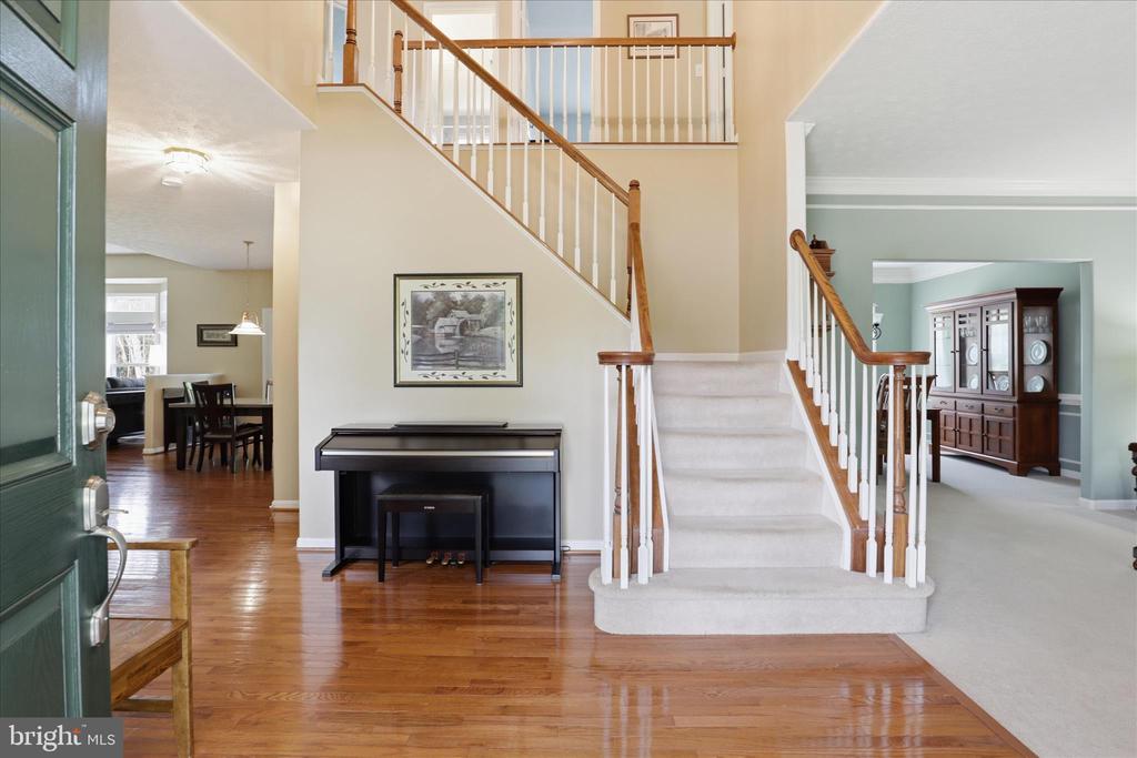 265 FOX CHASE ST, WARRENTON, Virginia 20186, 4 Bedrooms Bedrooms, ,2 BathroomsBathrooms,Residential,265 FOX CHASE ST,VAFQ2021852 MLS # VAFQ2021852