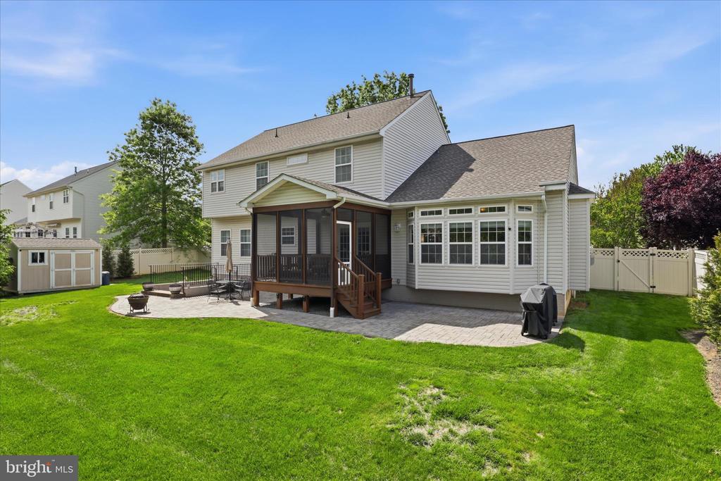 265 FOX CHASE ST, WARRENTON, Virginia 20186, 4 Bedrooms Bedrooms, ,2 BathroomsBathrooms,Residential,265 FOX CHASE ST,VAFQ2021852 MLS # VAFQ2021852