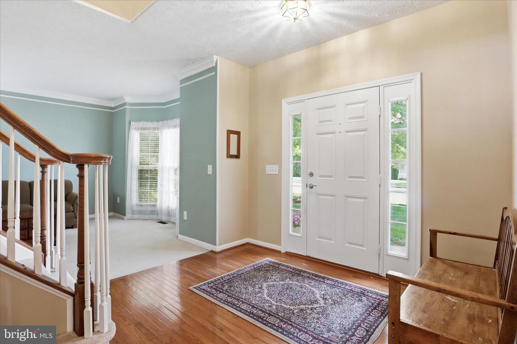 265 FOX CHASE ST, WARRENTON, Virginia 20186, 4 Bedrooms Bedrooms, ,2 BathroomsBathrooms,Residential,265 FOX CHASE ST,VAFQ2021852 MLS # VAFQ2021852
