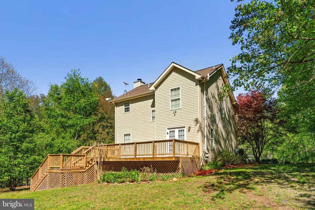 12151 DEERFIELD LN, AMISSVILLE, Virginia 20106, 3 Bedrooms Bedrooms, ,2 BathroomsBathrooms,Residential,12151 DEERFIELD LN,VAFQ2021882 MLS # VAFQ2021882